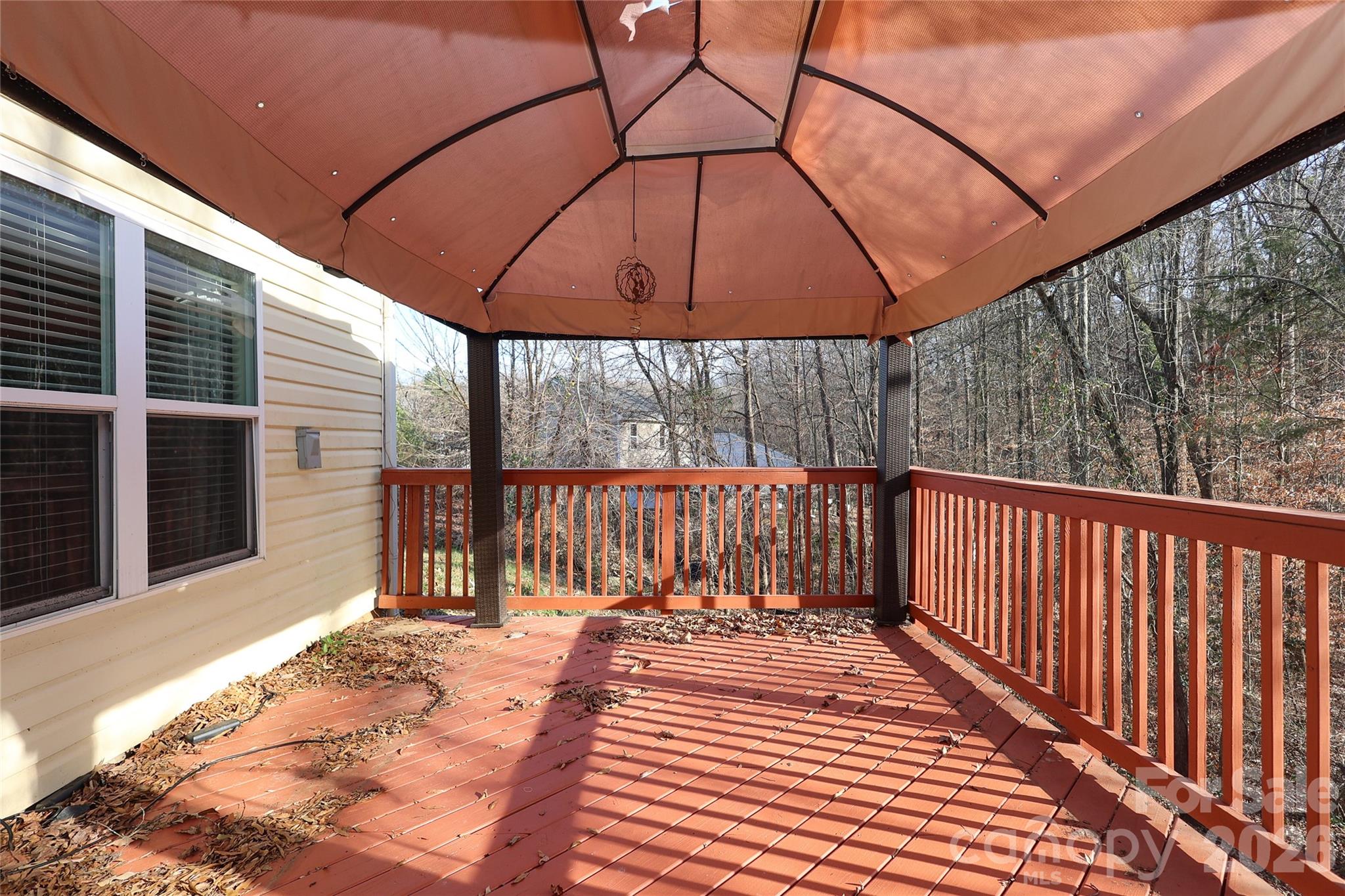 Hammond Lake - Residential