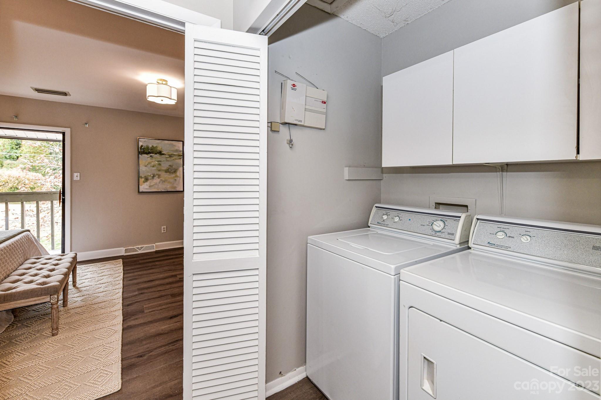 Sir Johns Hill - Residential