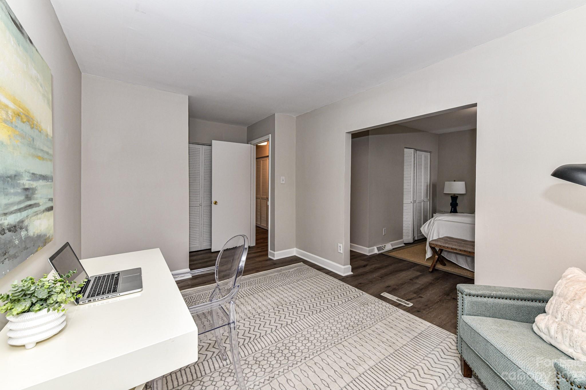 Sir Johns Hill - Residential