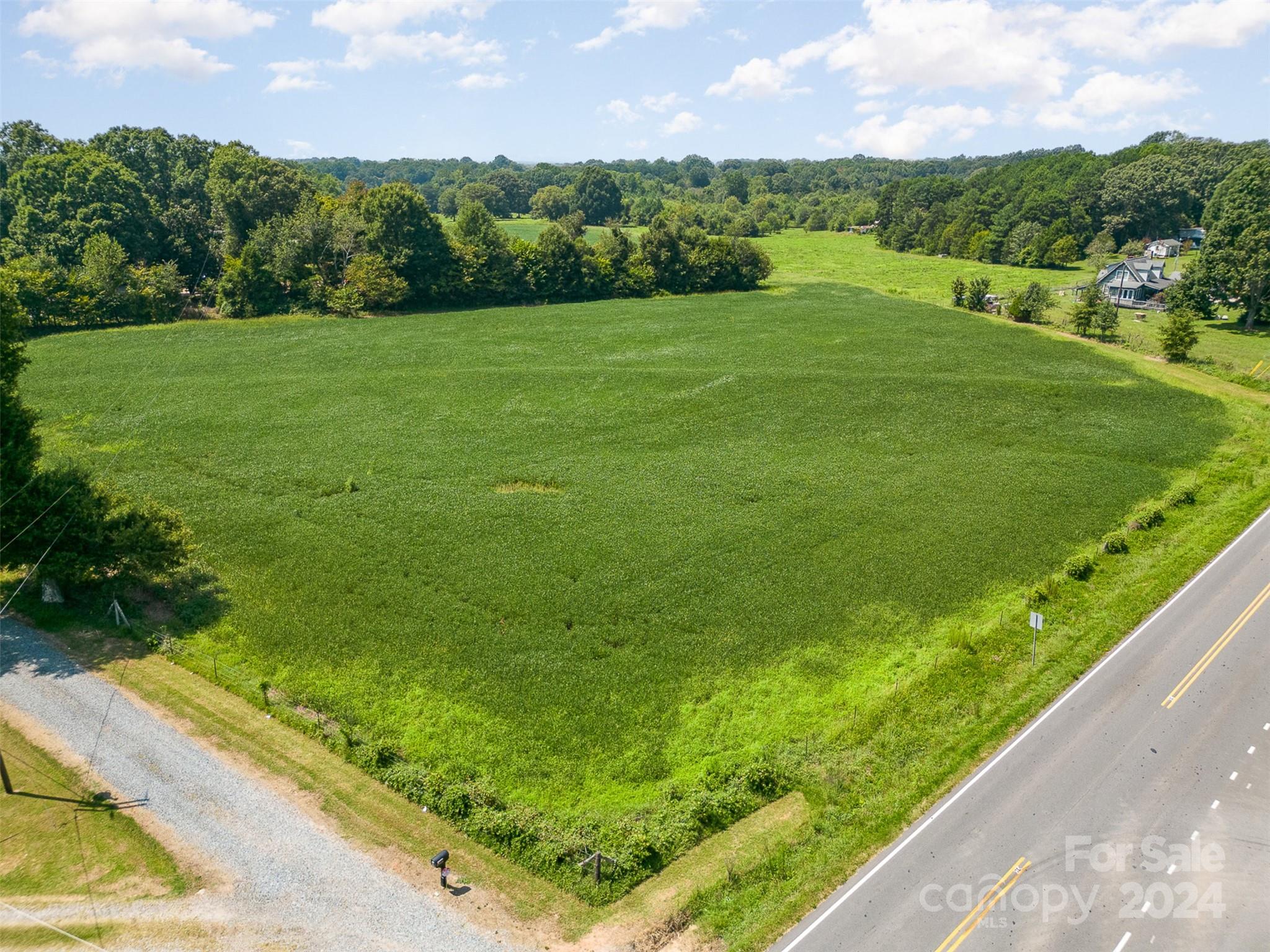 000 Statesville Highway