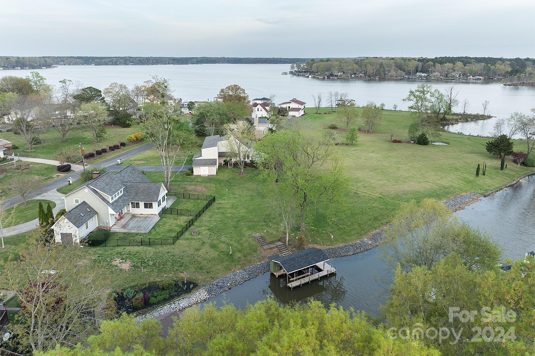 Tranquil Bay - Residential