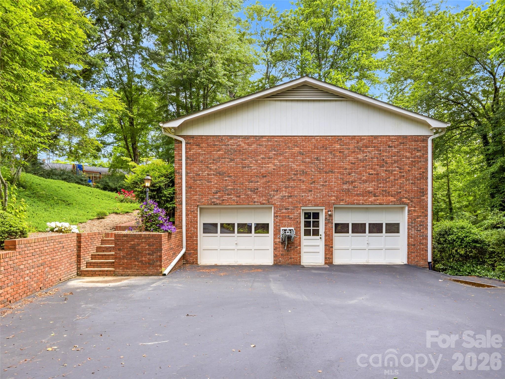 126 Surry Lane