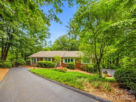 Photo for 126 Surry Lane