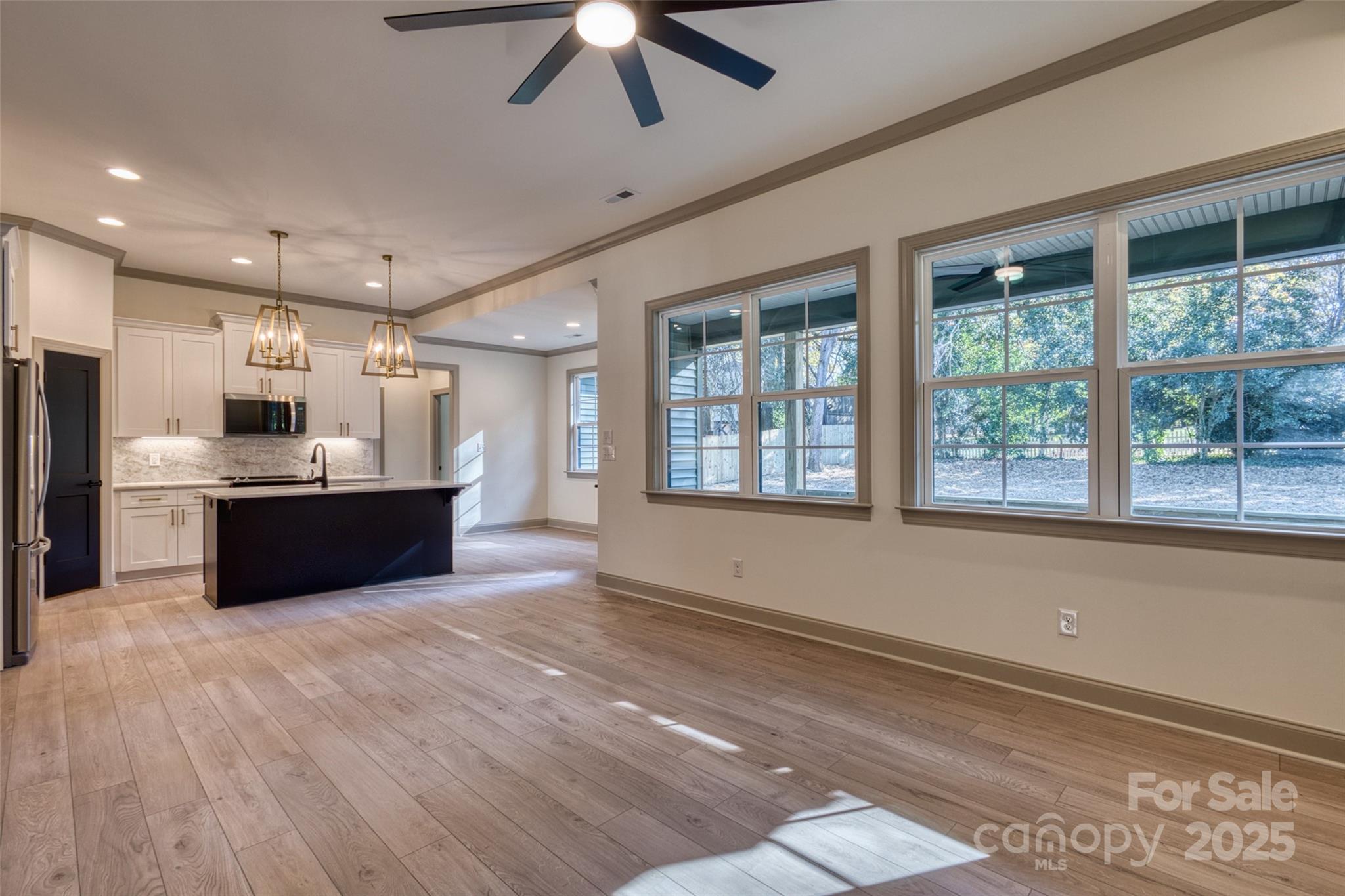 Ragin Estates - Residential