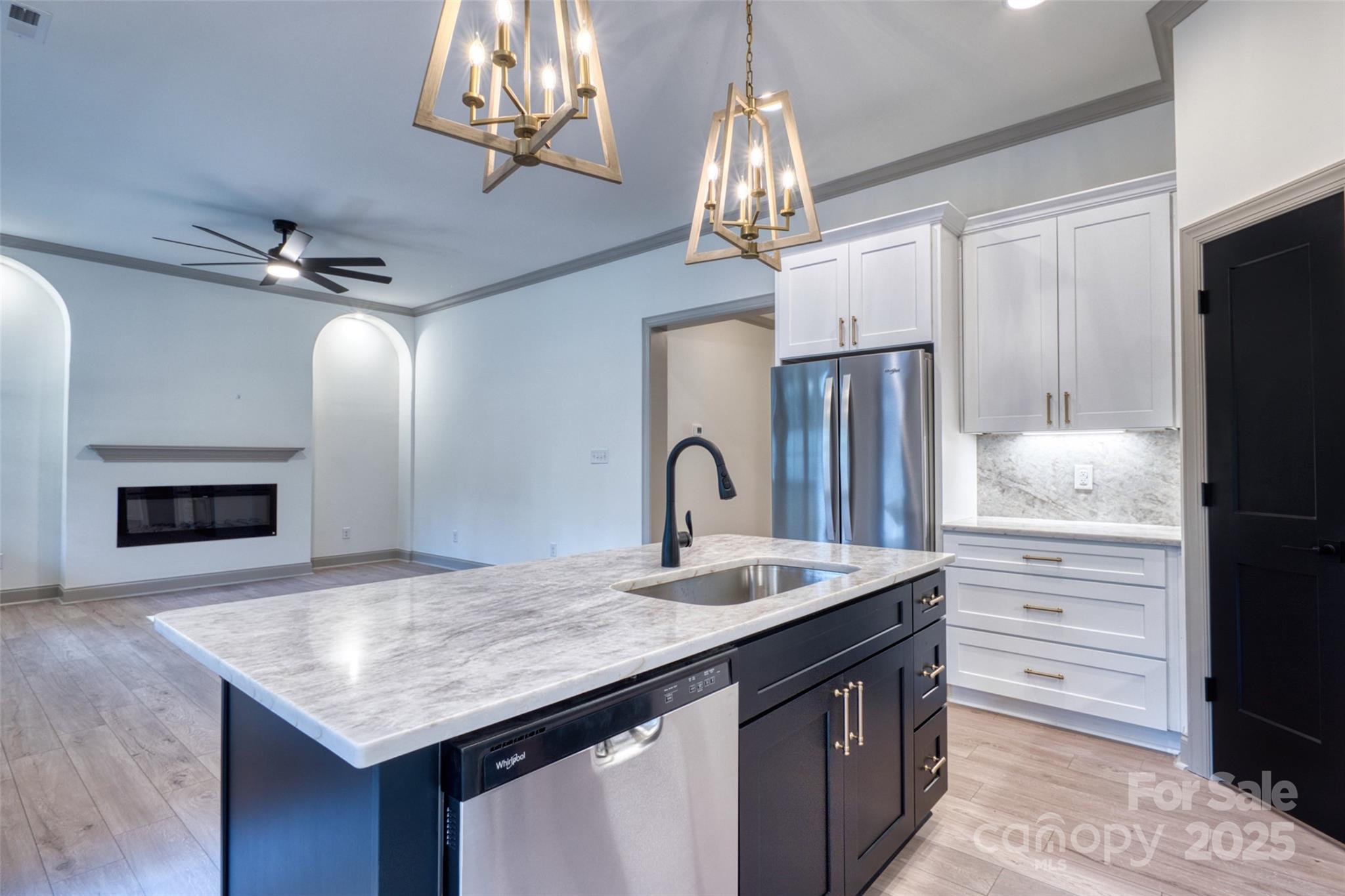 Ragin Estates - Residential