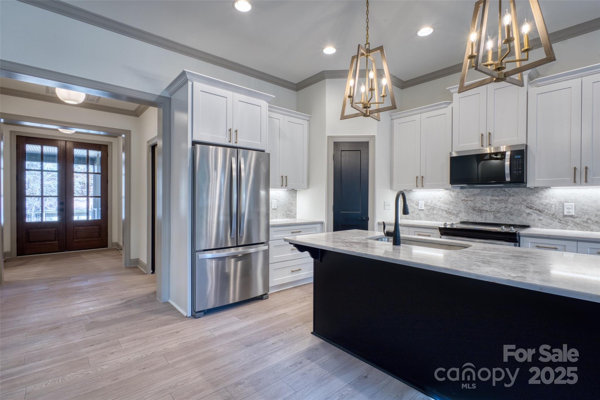 Ragin Estates - Residential