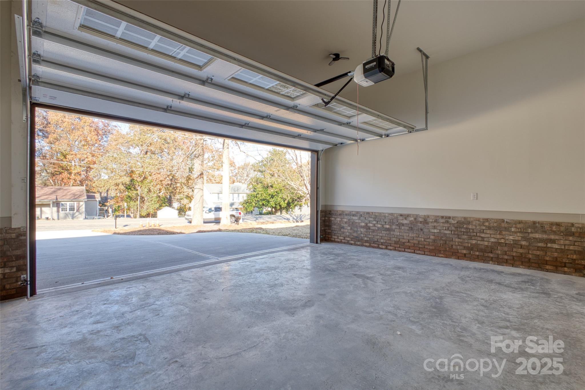 Ragin Estates - Residential