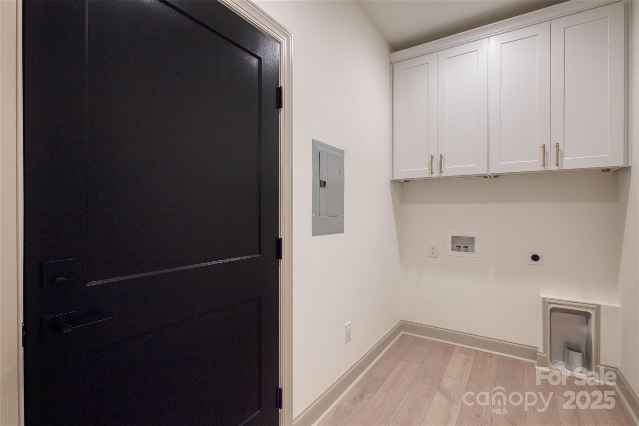 Ragin Estates - Residential