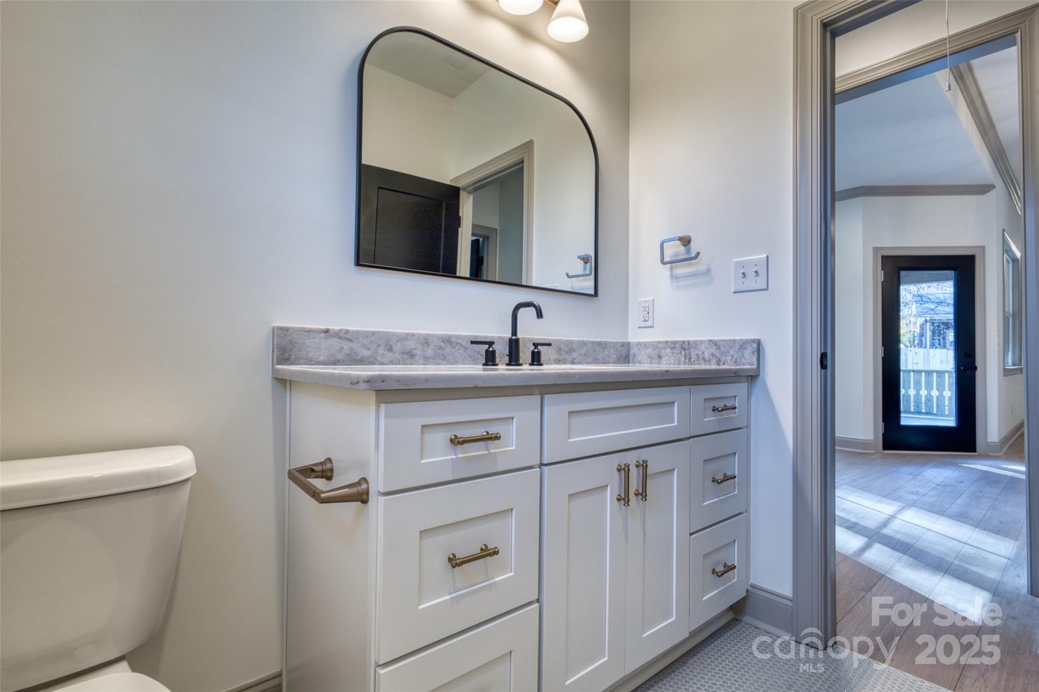 Ragin Estates - Residential