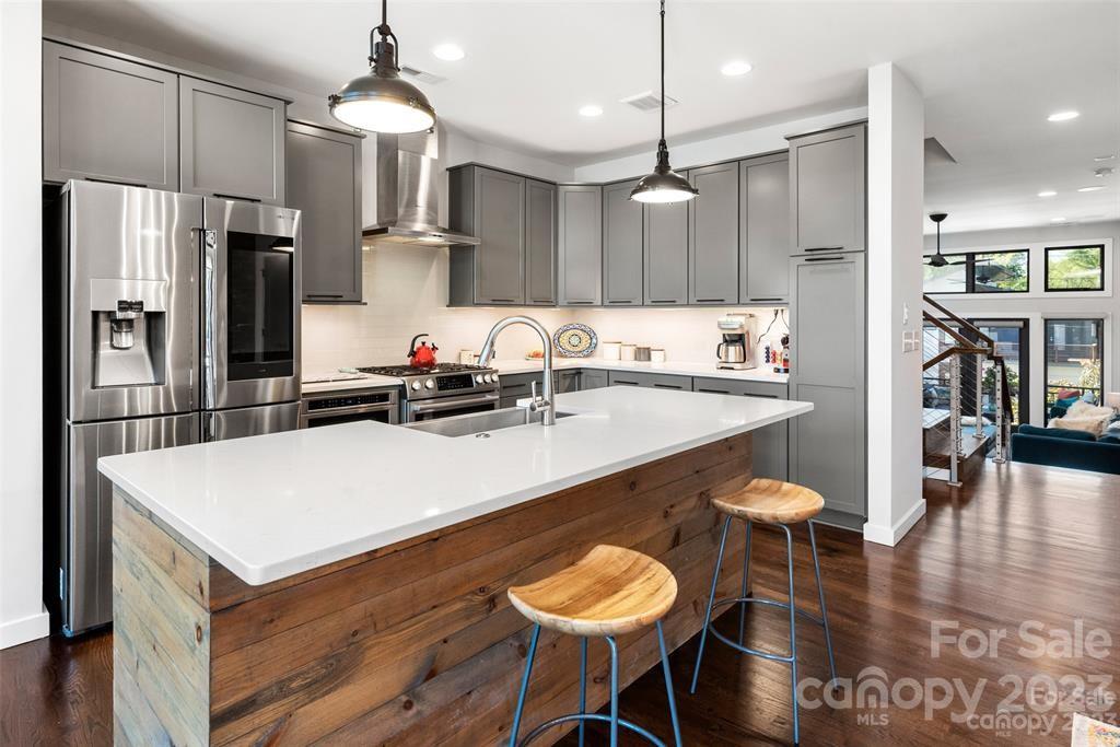 The Arts District - Residential