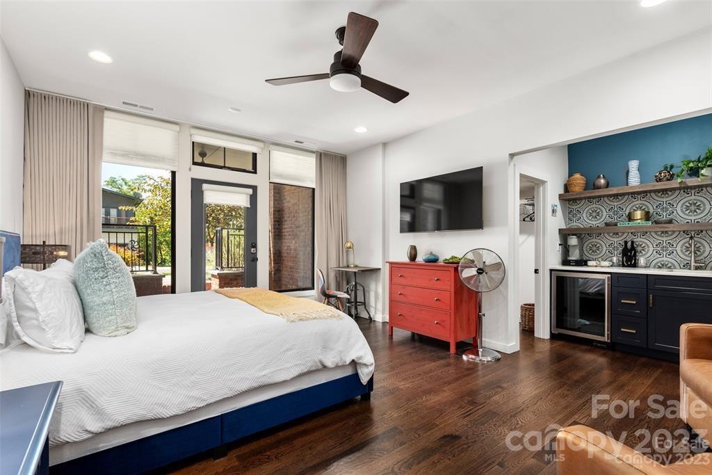 The Arts District - Residential