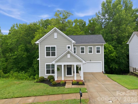 Photo of 8207 Dumphries Drive, Huntersville, NC 28078 (MLS # 4434766)