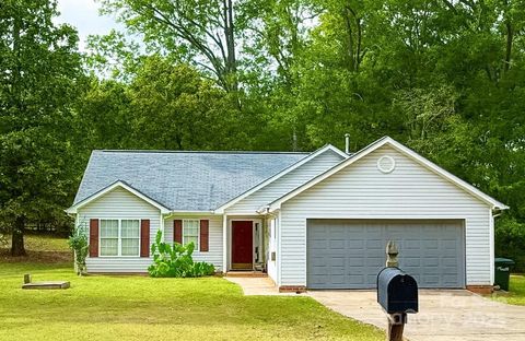 Photo of 2128 Gambrel Way, Monroe, NC 28112 (MLS # 4306702)