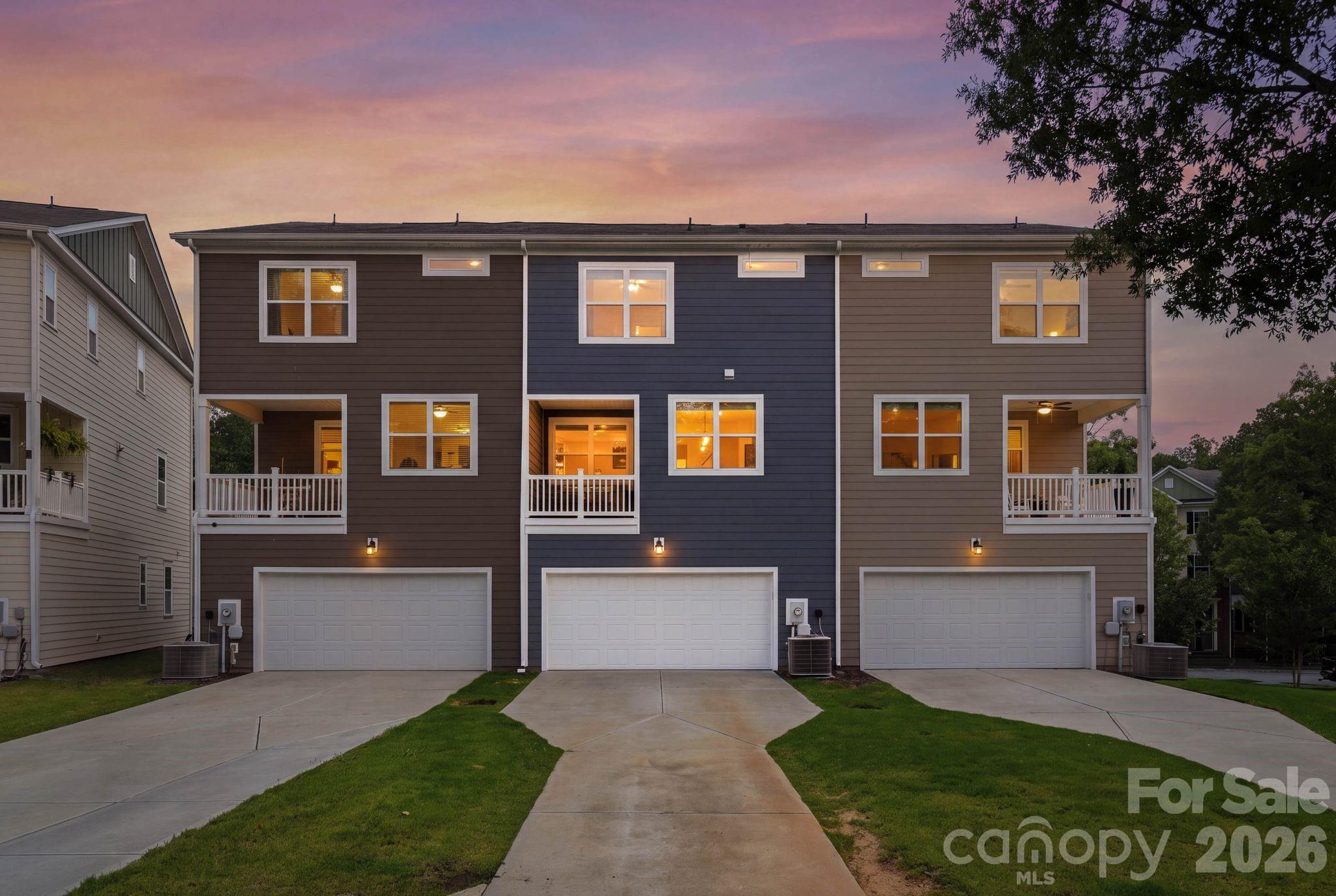 16705 Summers Walk Boulevard