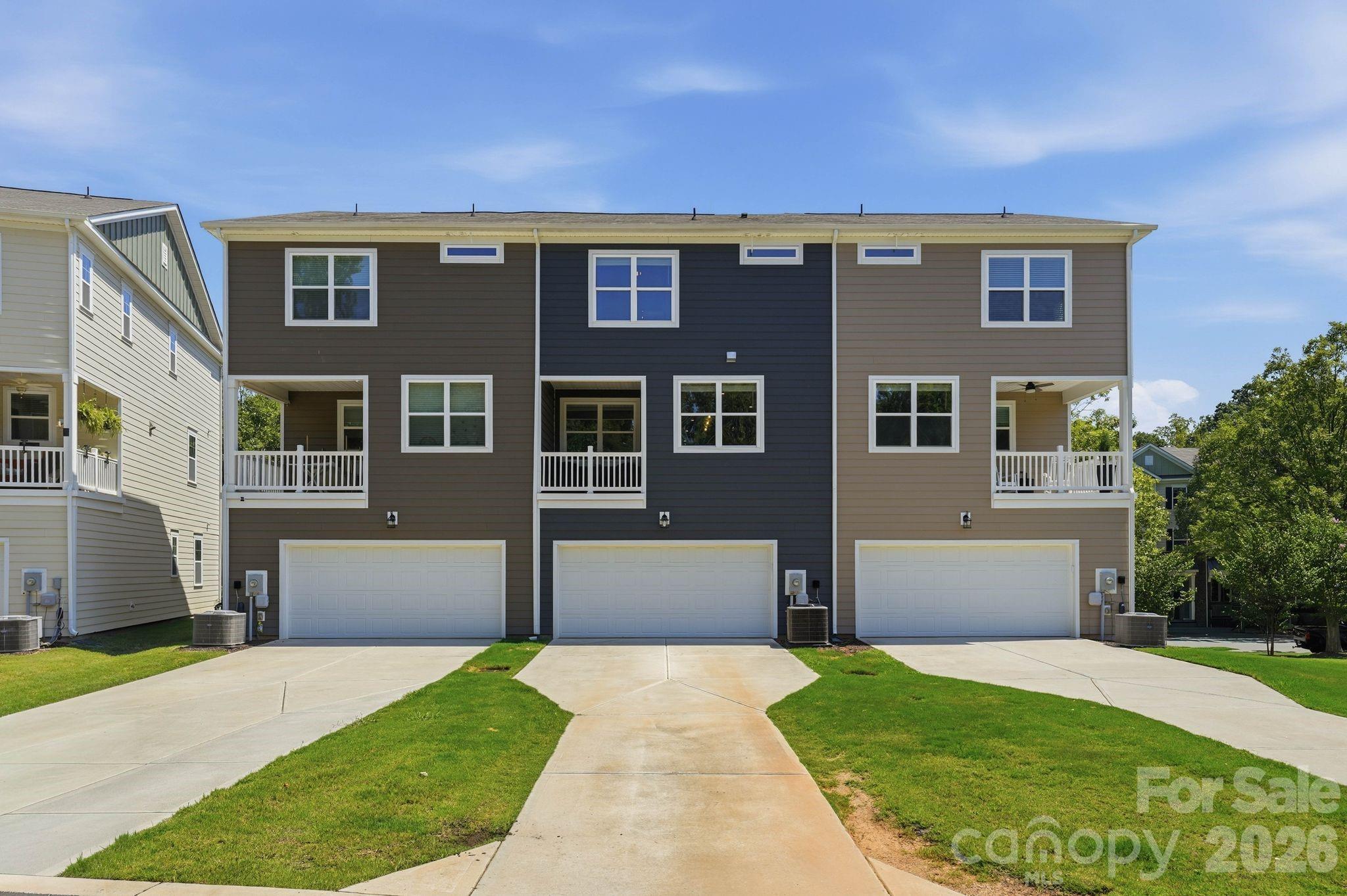 16705 Summers Walk Boulevard