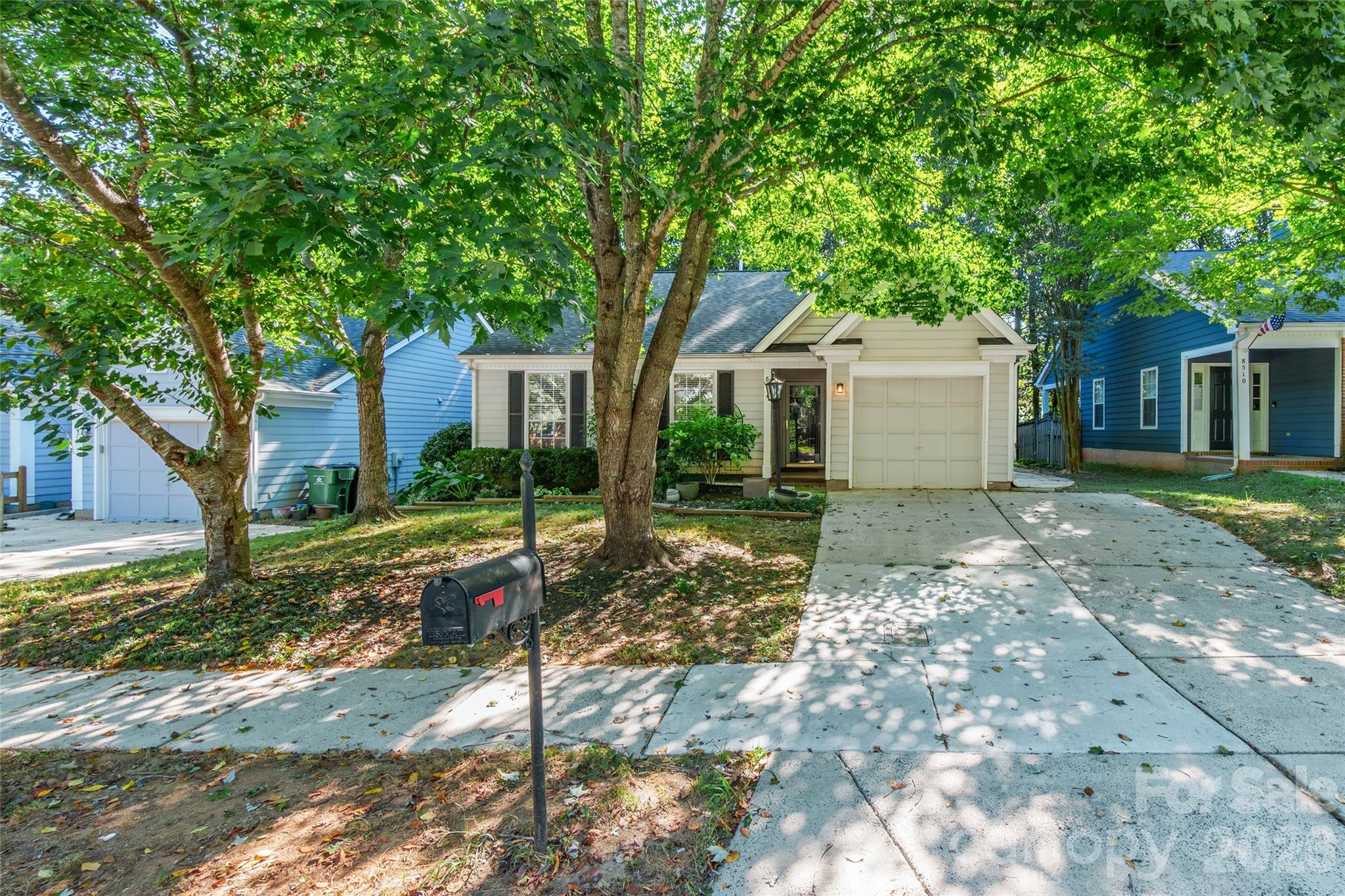 8514 Lockerbie Lane