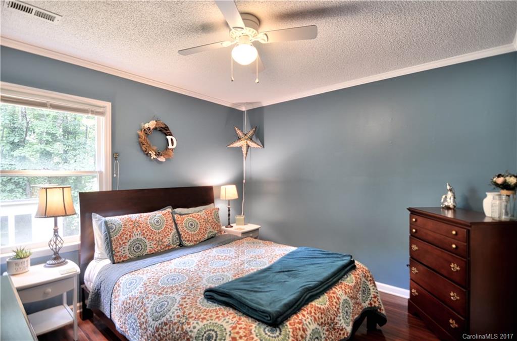 Idlewild Woods - Residential
