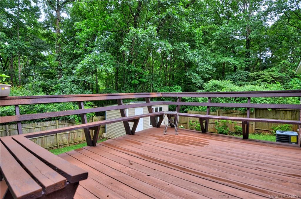 Idlewild Woods - Residential