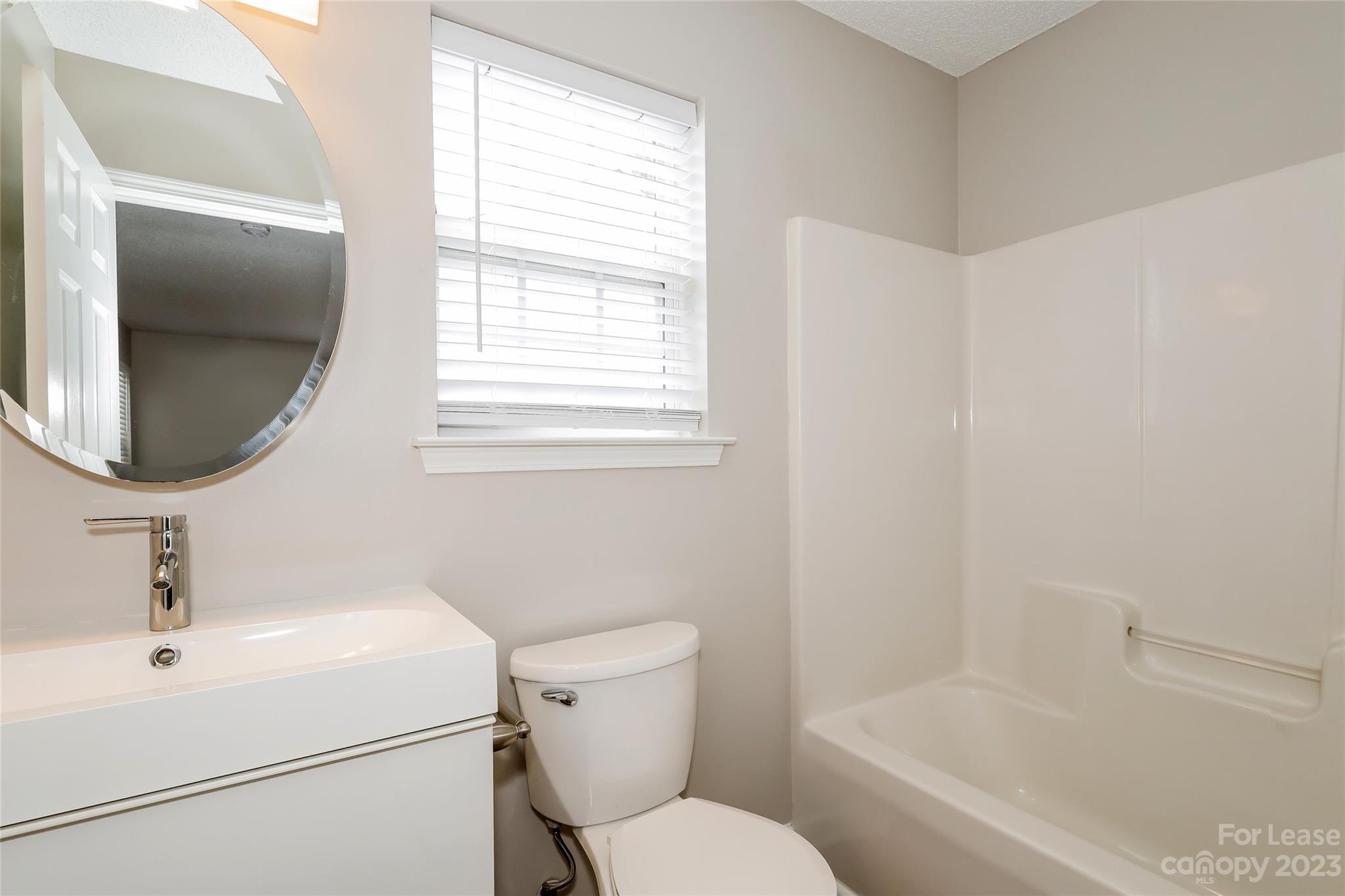 Unknown - Residential Lease