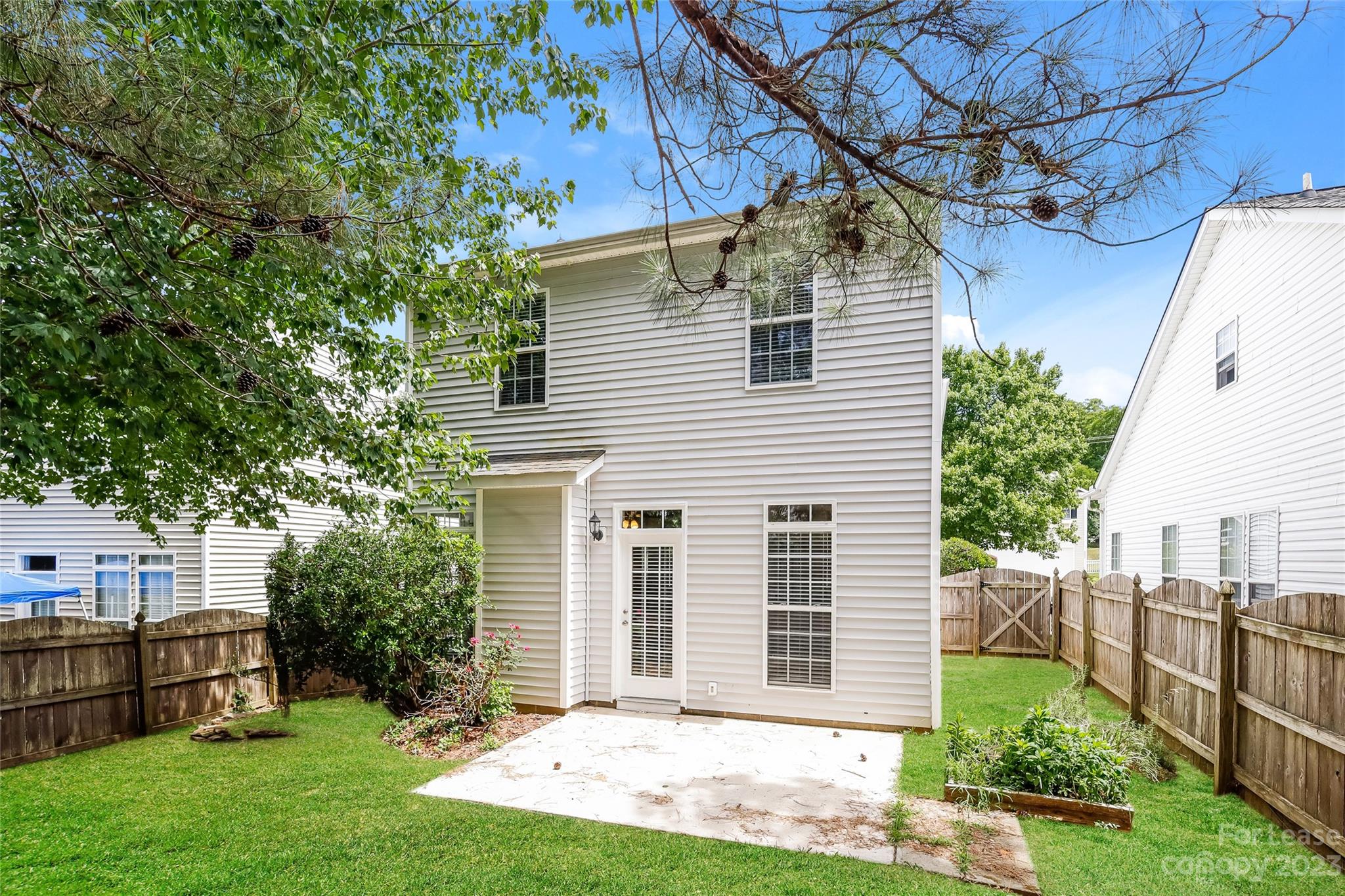Unknown - Residential Lease