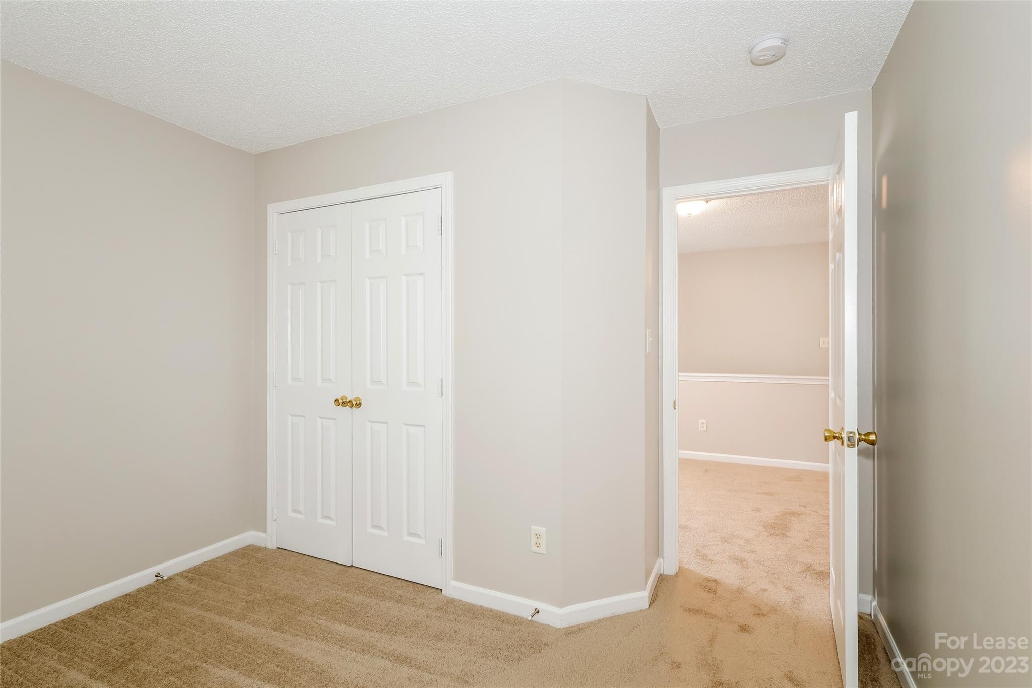 Unknown - Residential Lease