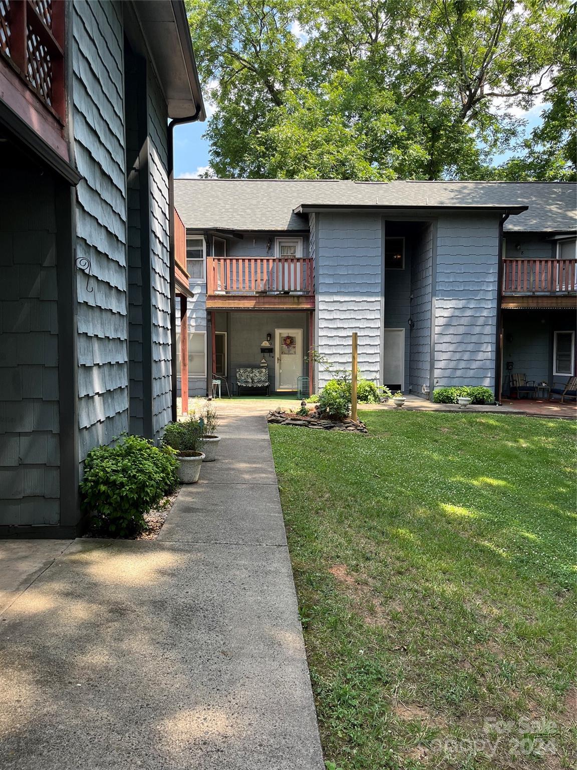 Atwell Square - Residential