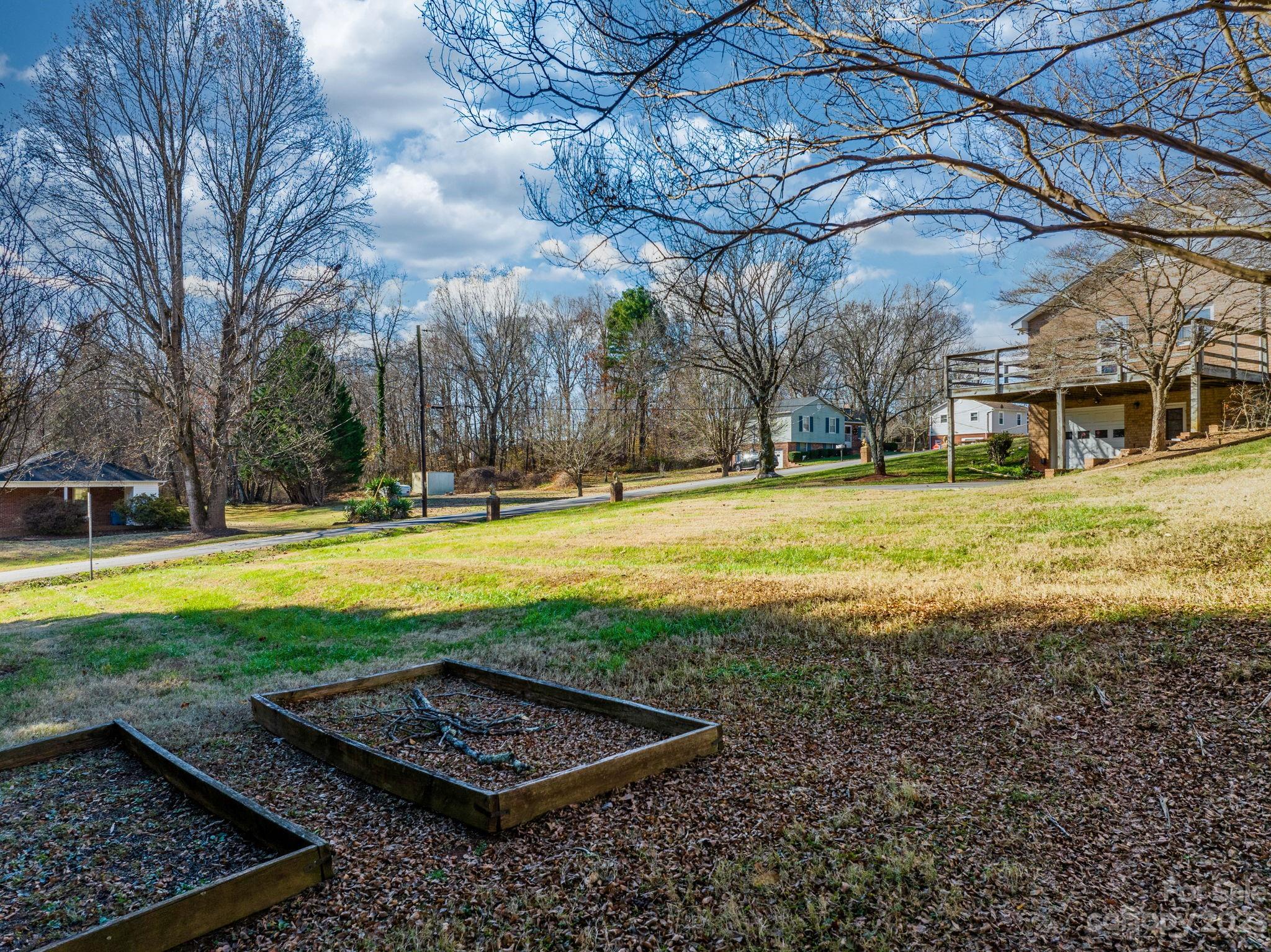 Landsdown - Residential