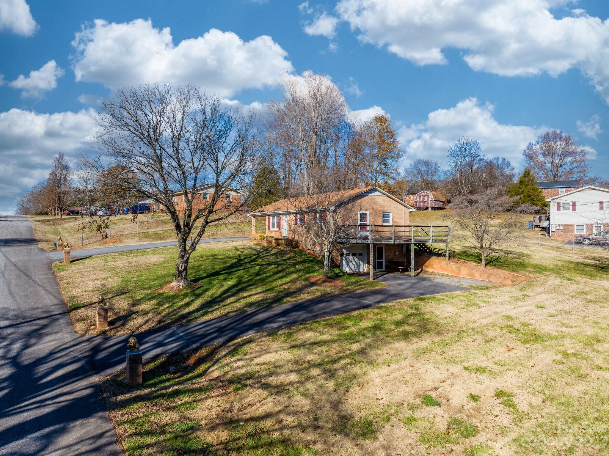 Landsdown - Residential