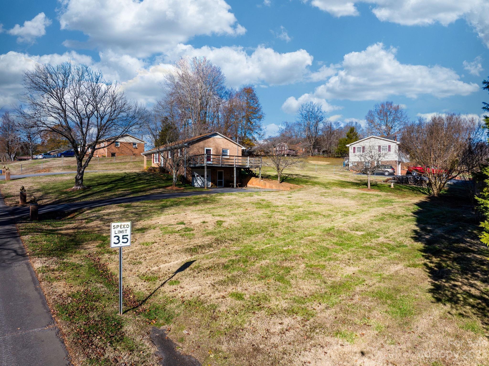 Landsdown - Residential