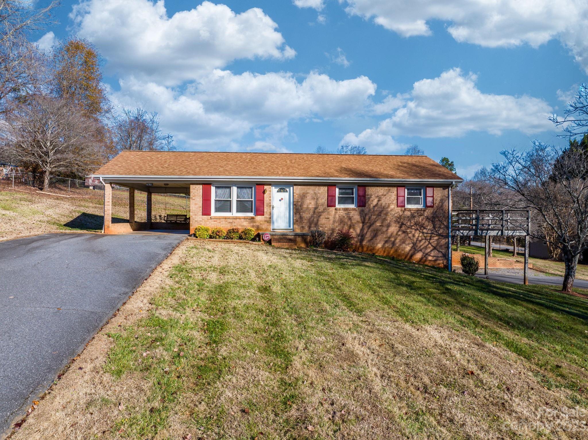 Landsdown - Residential