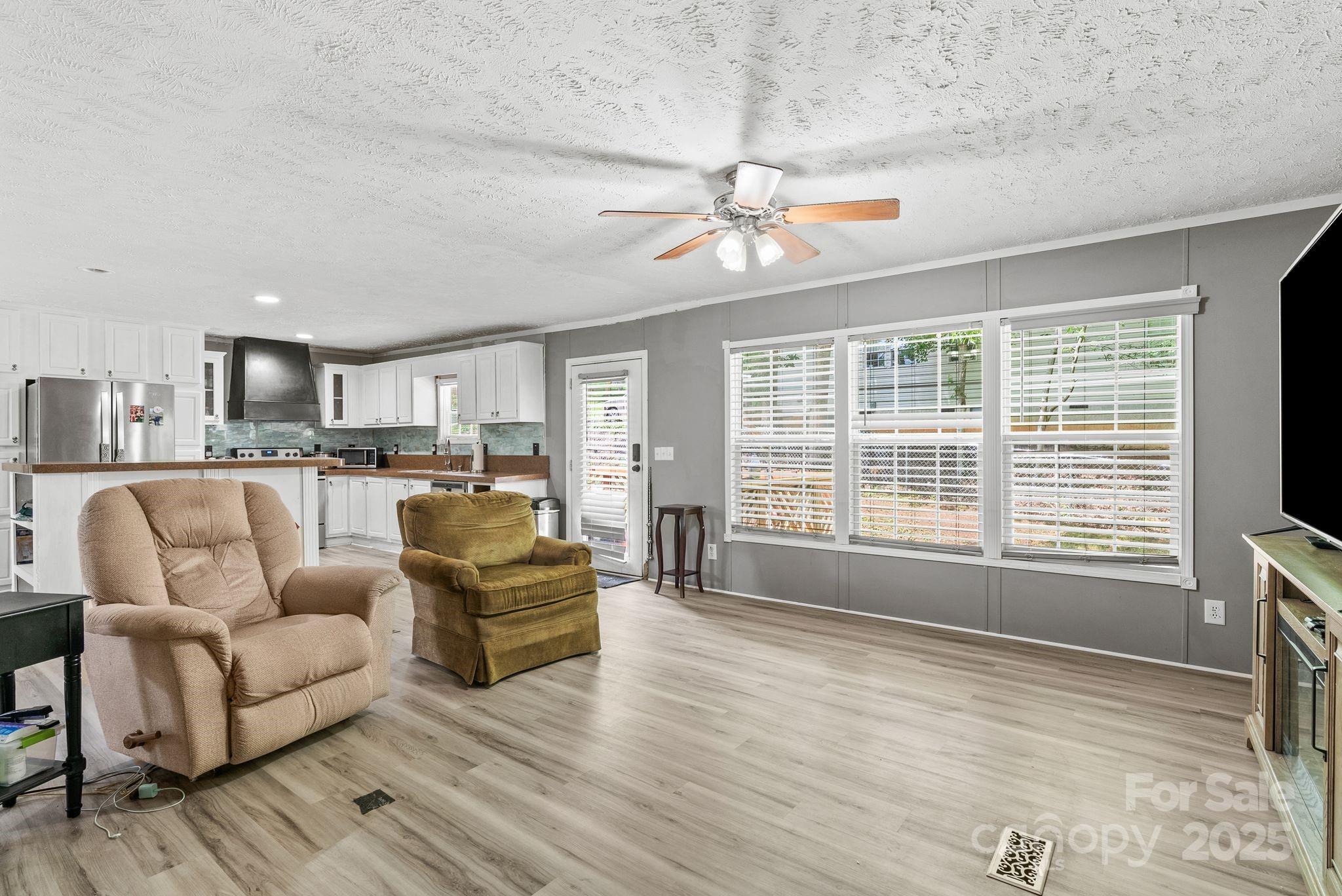 27 Sage Way