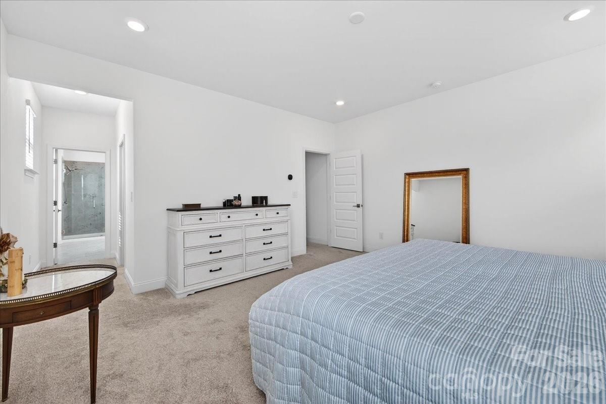 Bella Vista - Residential