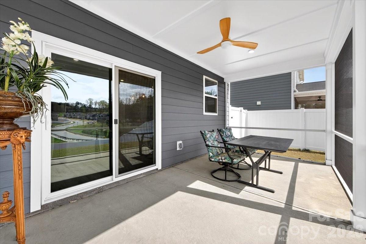 Bella Vista - Residential