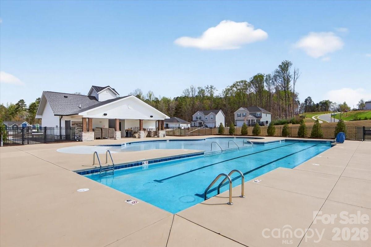 Bella Vista - Residential