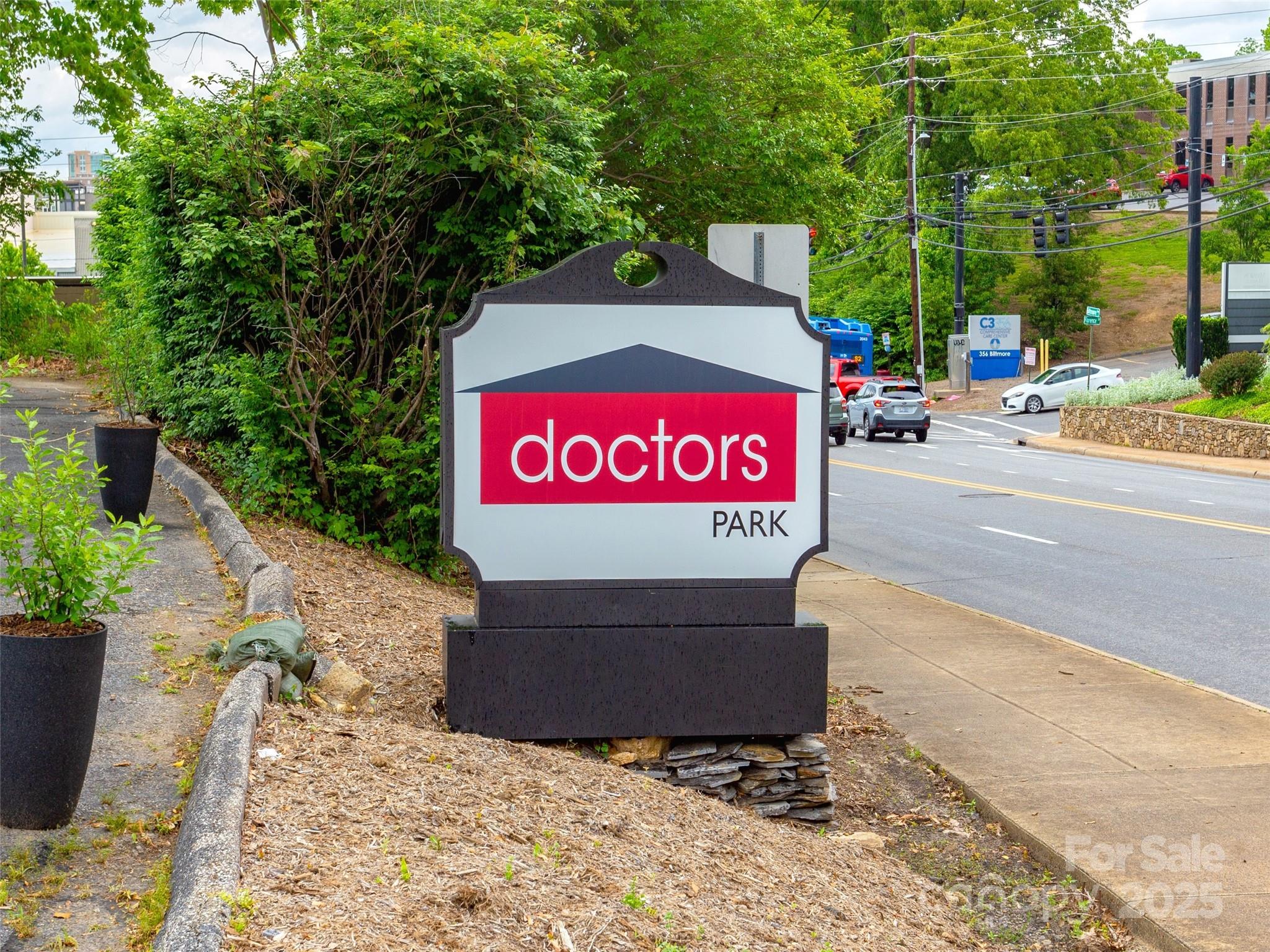 5 Doctors Park I2 (512)