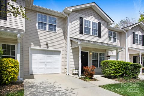 66 Yorktown Circle Fletcher NC 28732