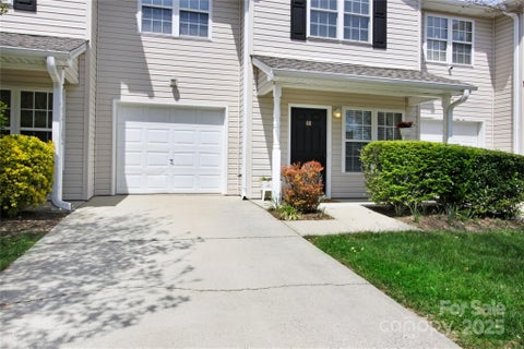 Photo for 66 Yorktown Circle