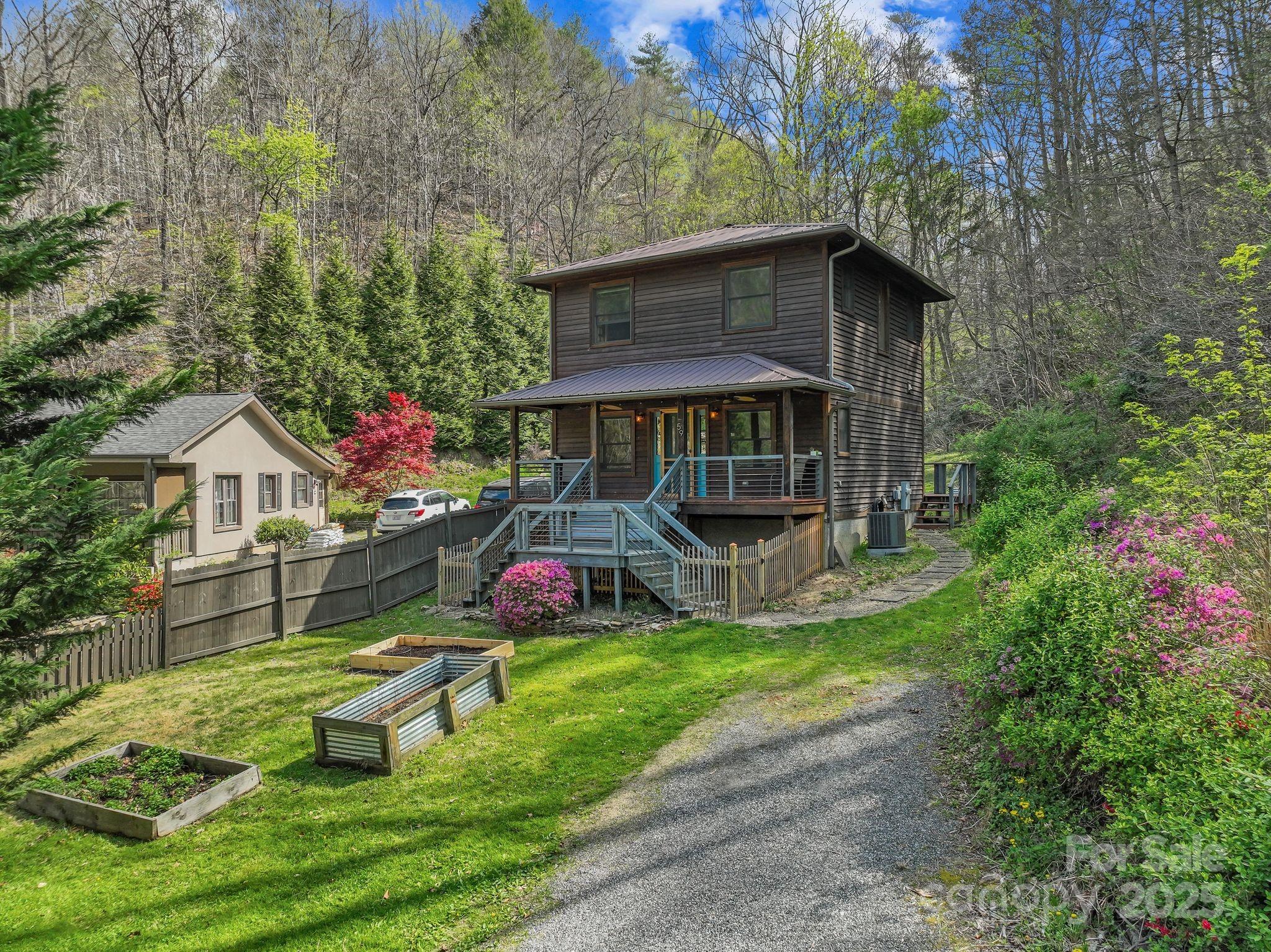 59 Skyway Drive