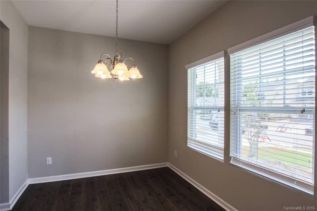 Newport Lakes - Residential