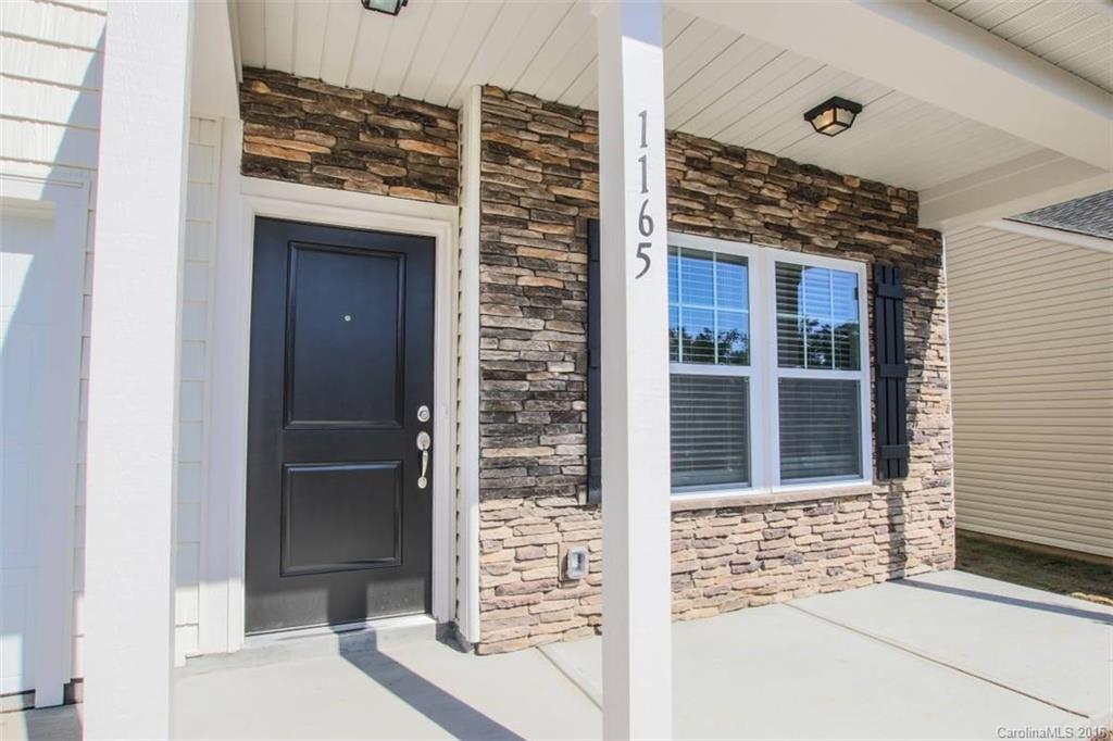 Newport Lakes - Residential