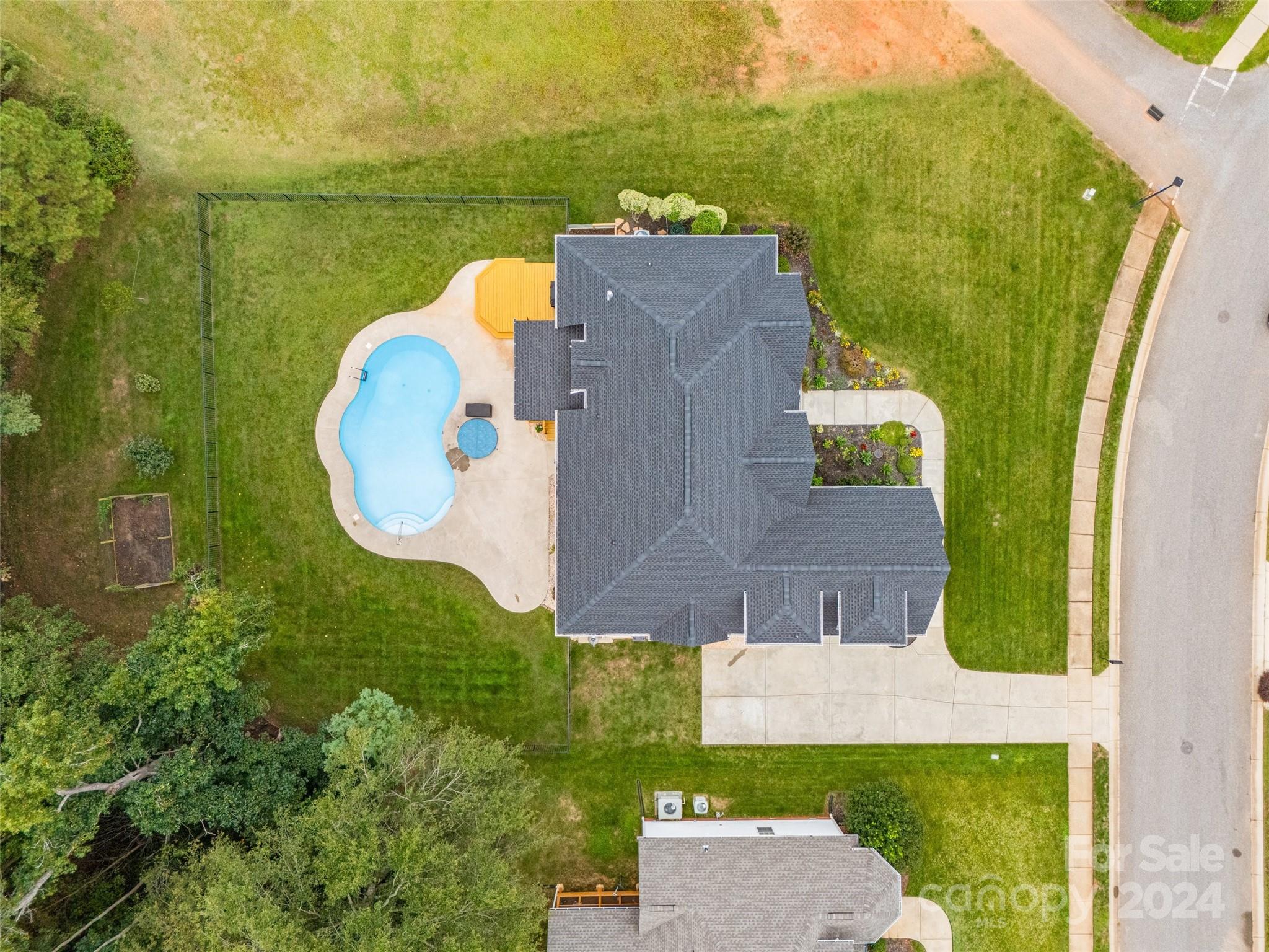 Stoneridge Lakes - Residential