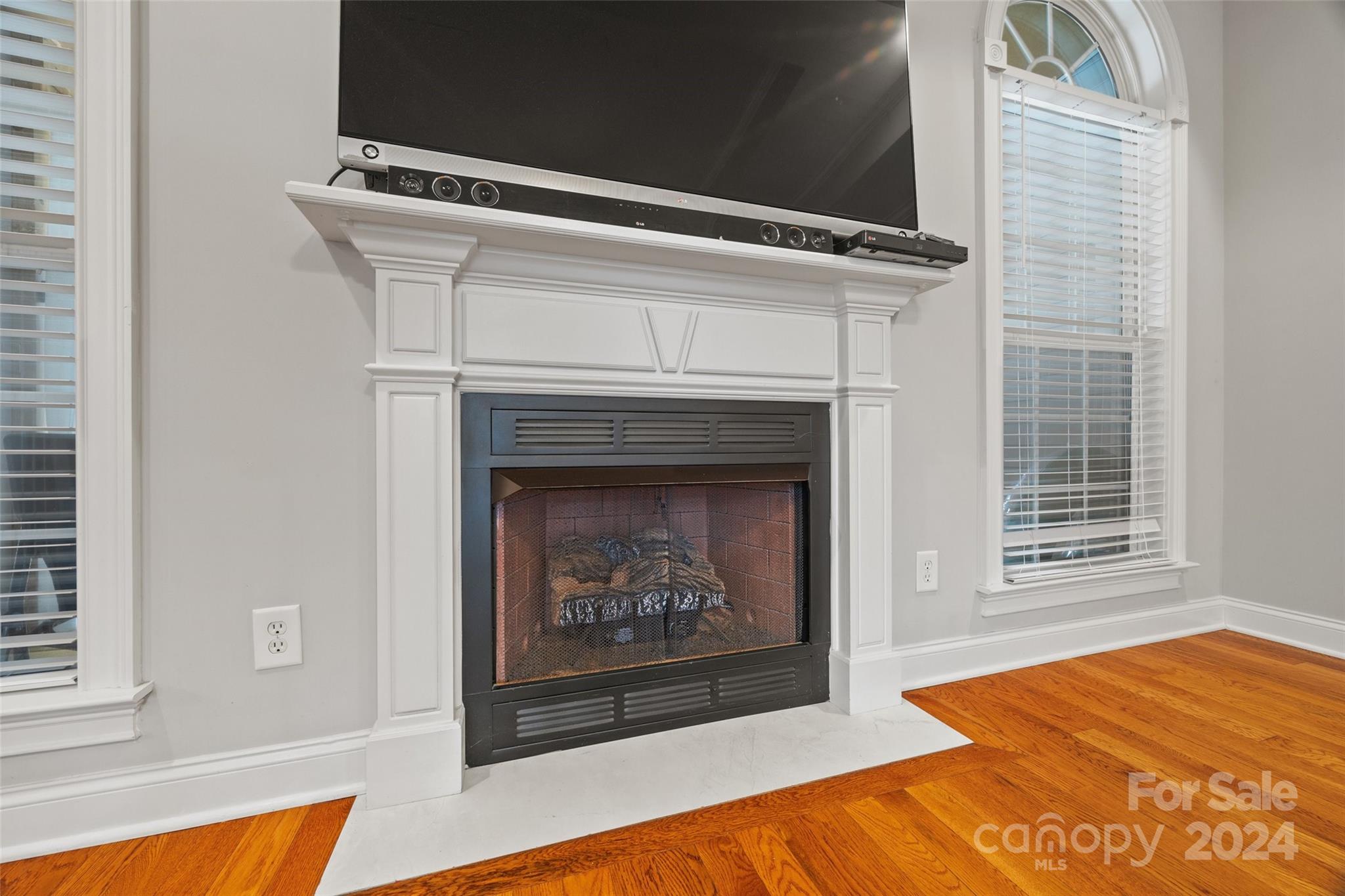 Stoneridge Lakes - Residential