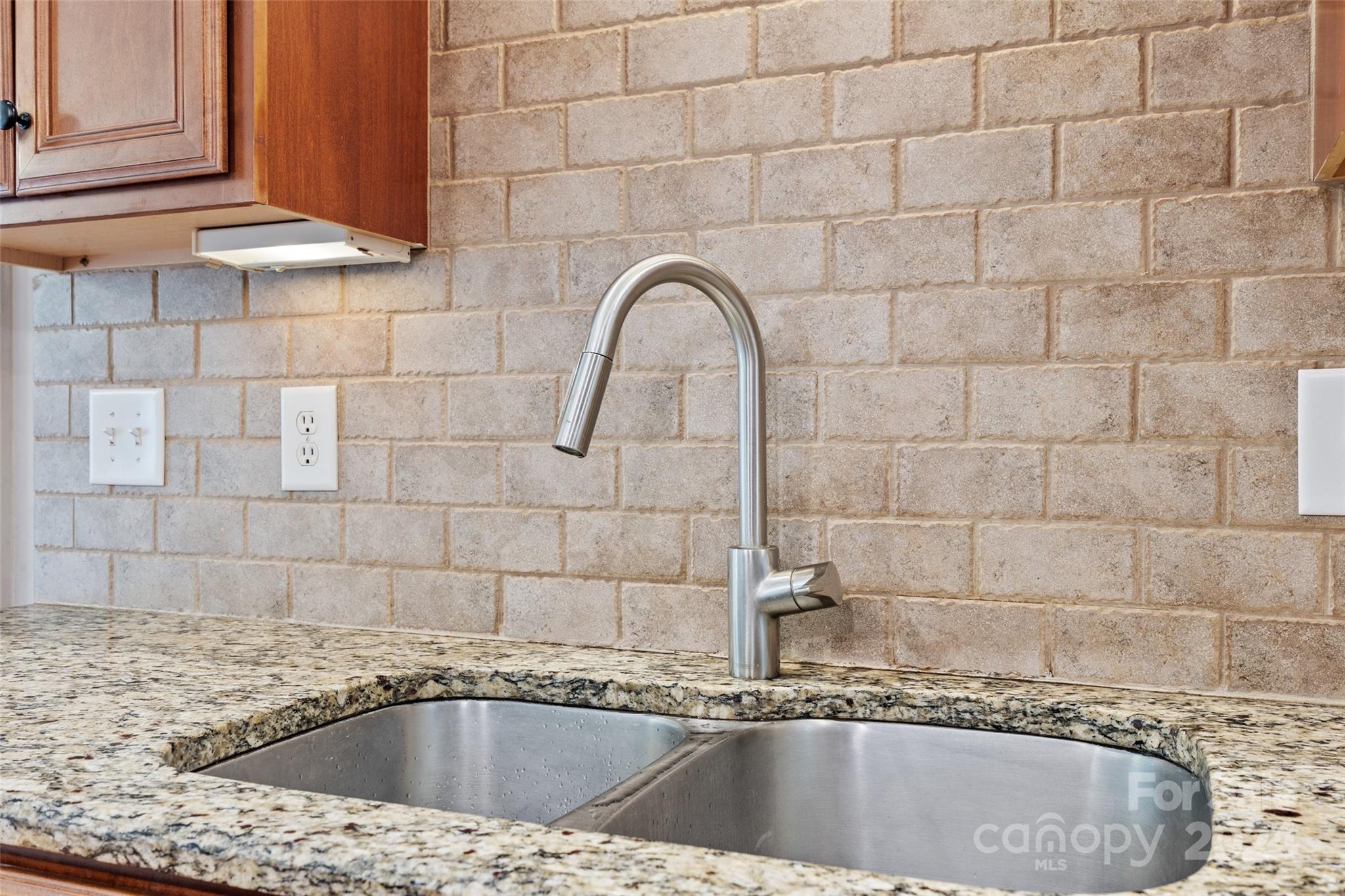 Stoneridge Lakes - Residential