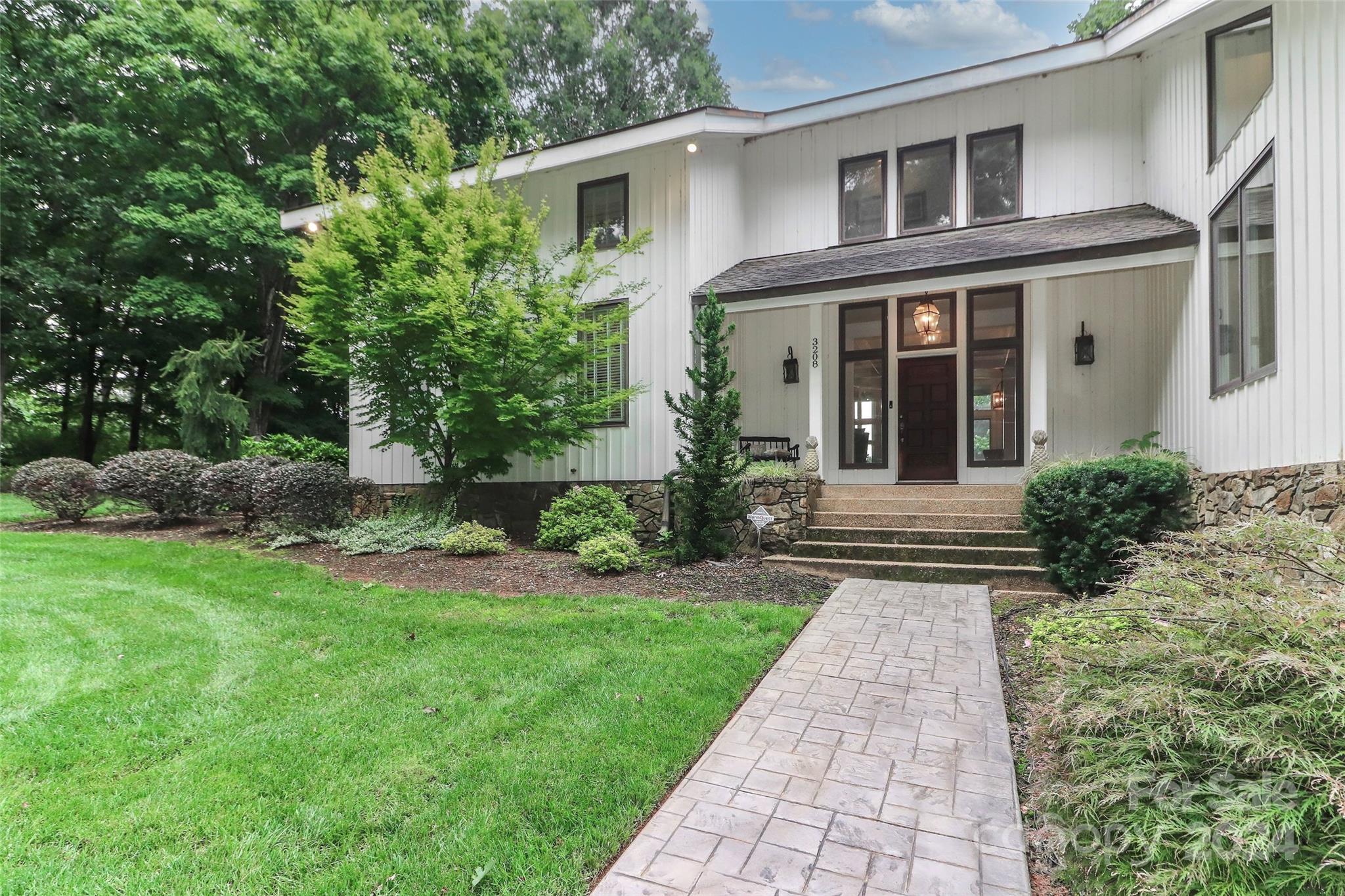 3208 Sedgefield Road