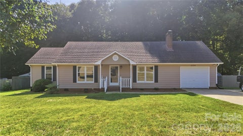 Photo of 2326 Springwater Drive, Gastonia, NC 28056 (MLS # 4425551)
