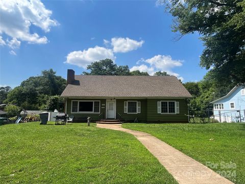 1318 Enderly Road Charlotte NC 28208