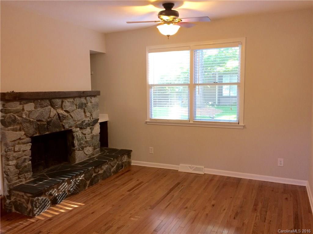 Tega Cay - Residential