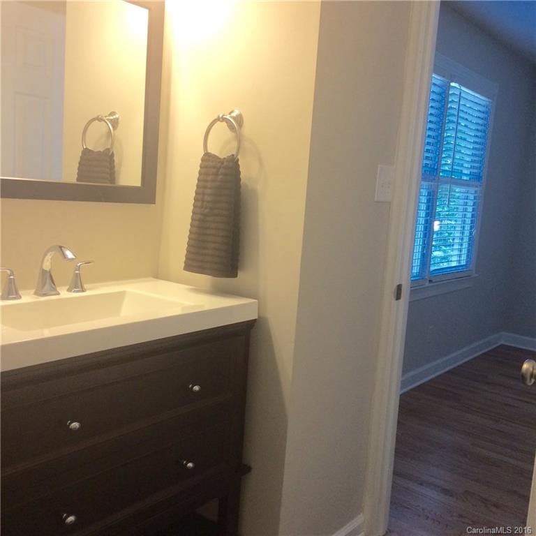 Tega Cay - Residential