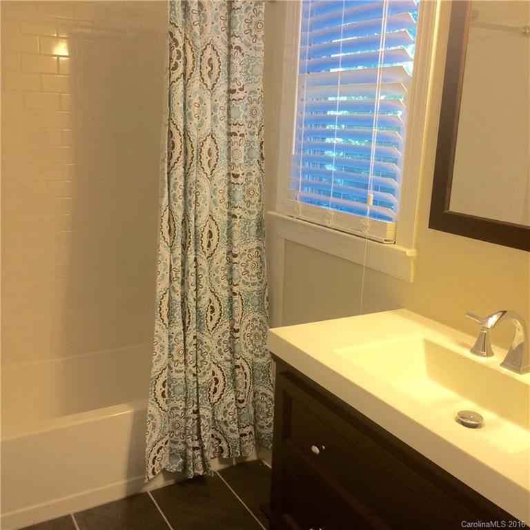 Tega Cay - Residential