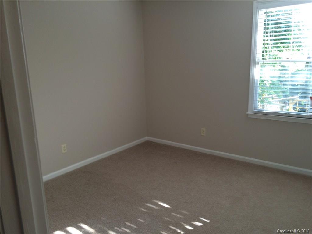 Tega Cay - Residential